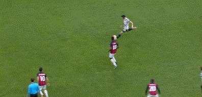 1616102565899045394.gif 6881.gif